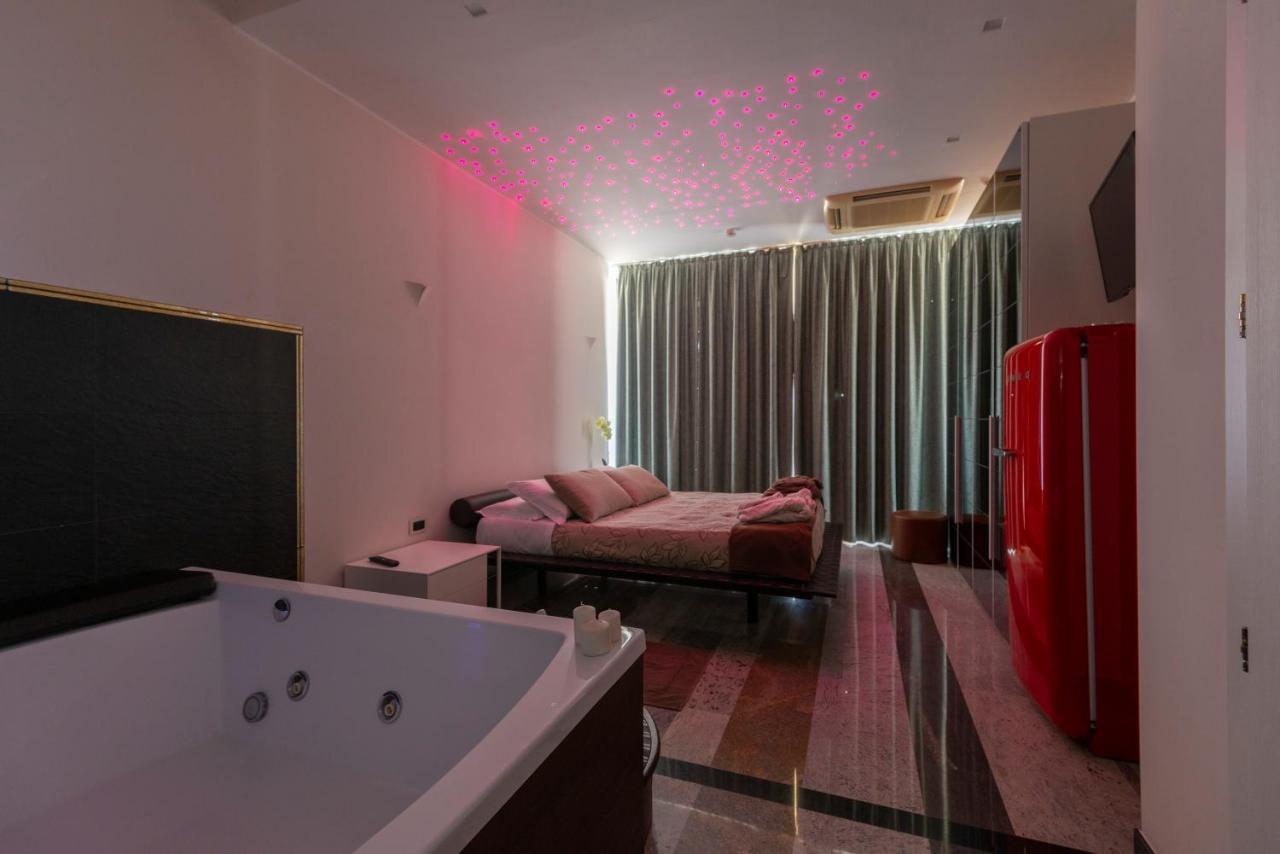 Hotel Residence Imperial ミザーノ・アドリアーティコ エクステリア 写真