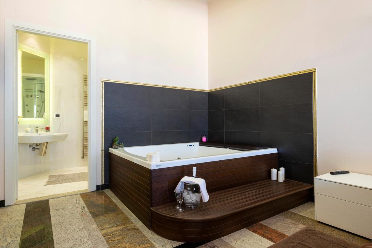 Hotel Residence Imperial ミザーノ・アドリアーティコ エクステリア 写真